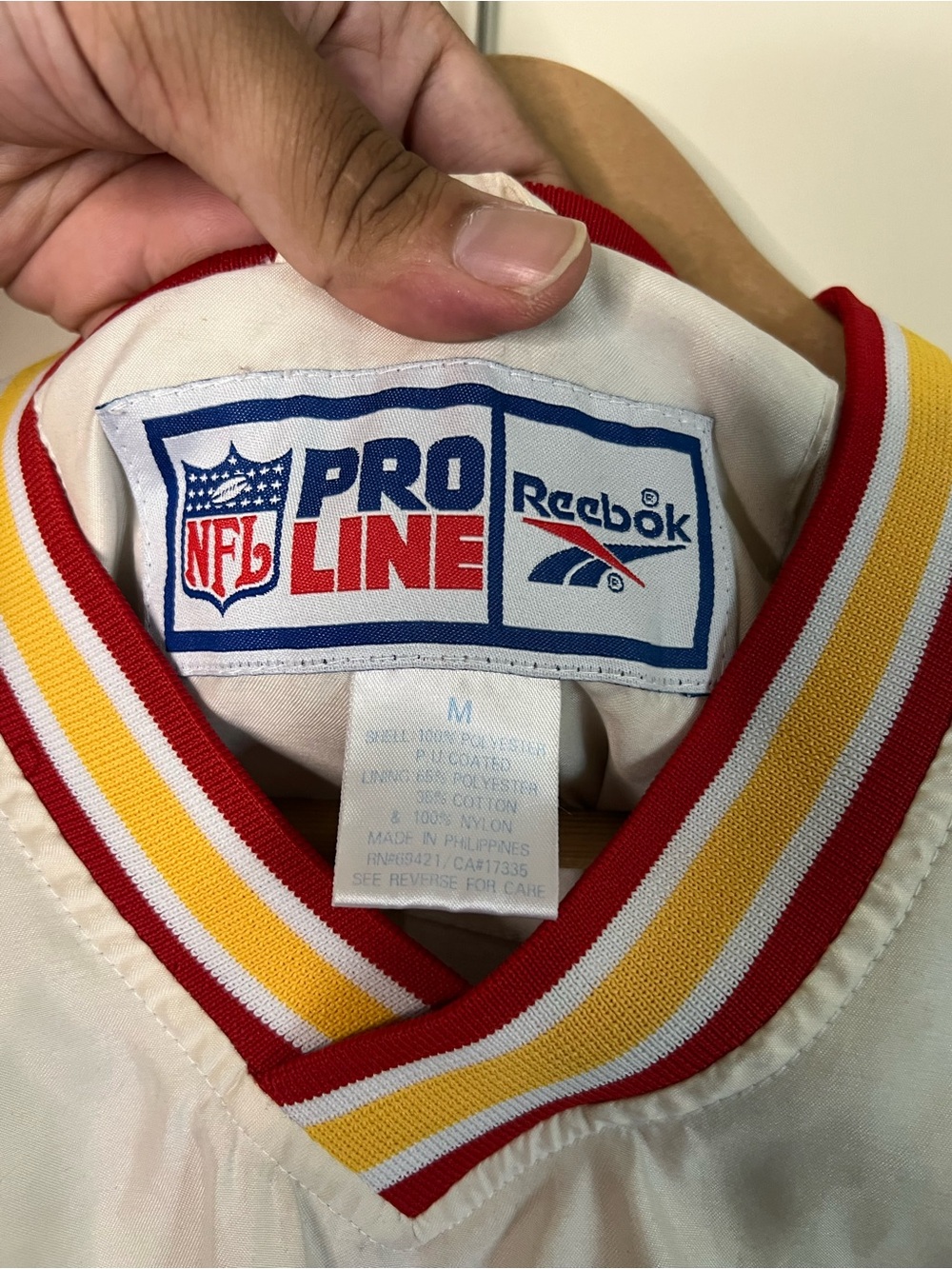 Vintage Reebok Pro Line Kansas City Chiefs Pullover Windbreaker Jacket M *FLAWS* - Picture 2 of 14